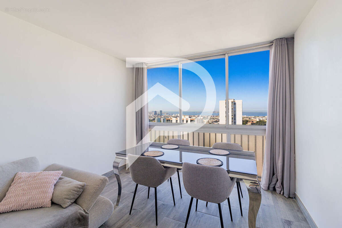 Appartement à MARSEILLE-14E