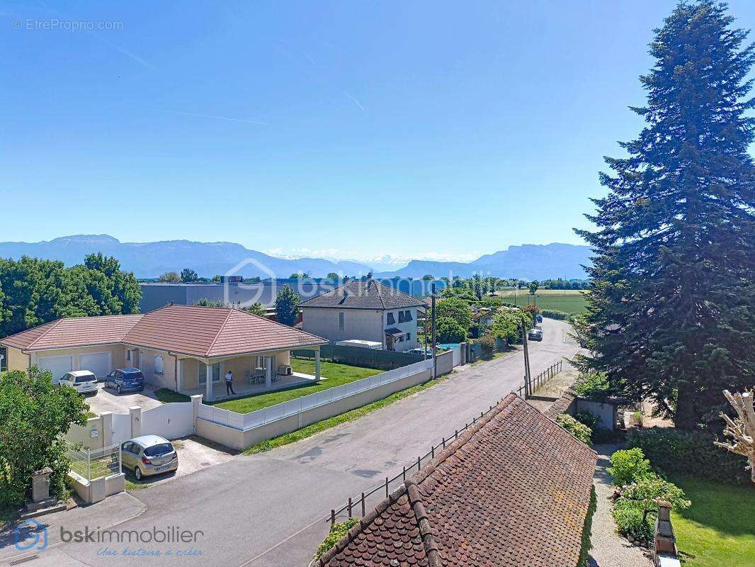 Appartement à COLOMBE