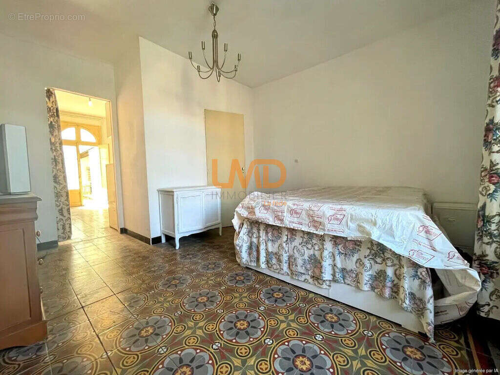 Maison à VILLENEUVE-LES-BEZIERS