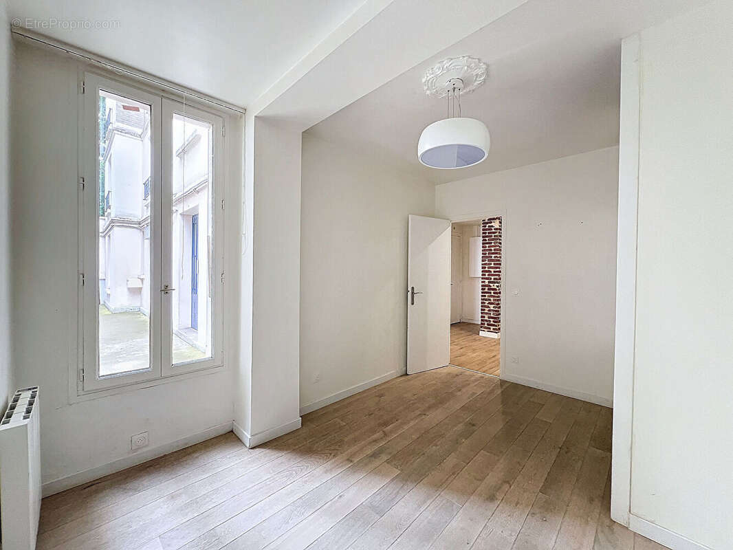 Appartement à NANTERRE