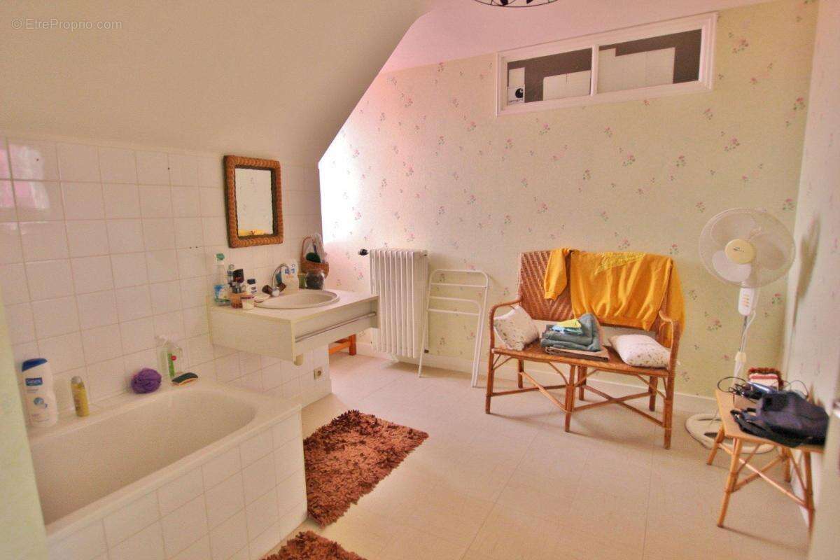 Maison à BRION-PRES-THOUET