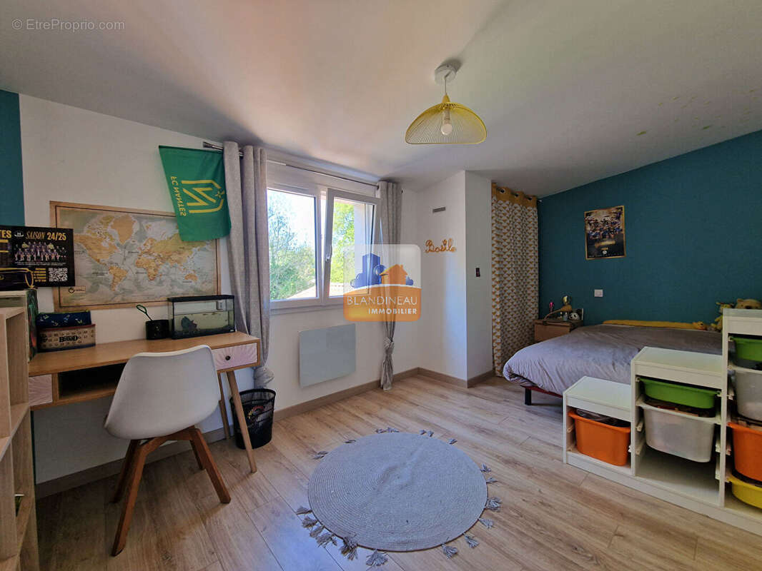 Maison à BOUGUENAIS