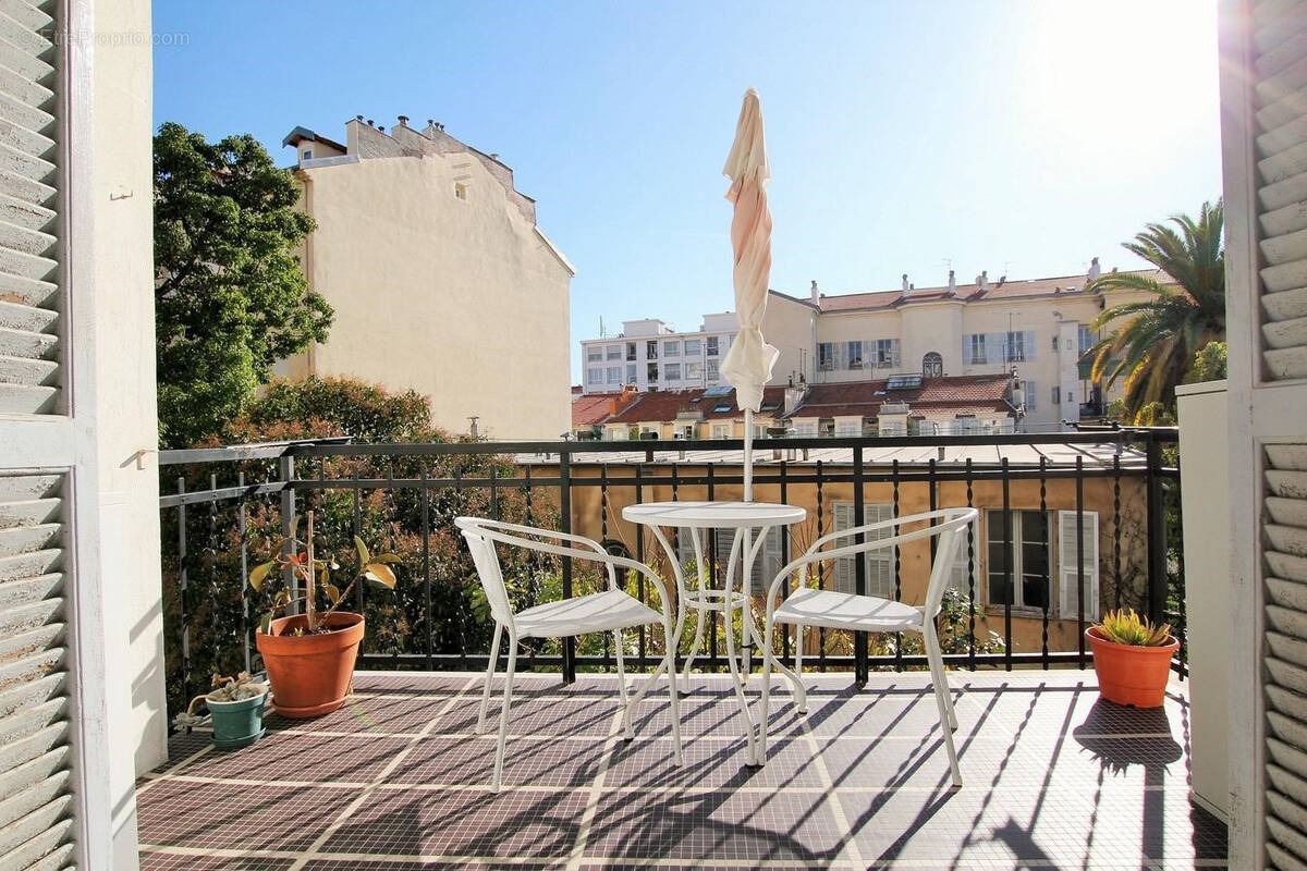 Appartement à NICE