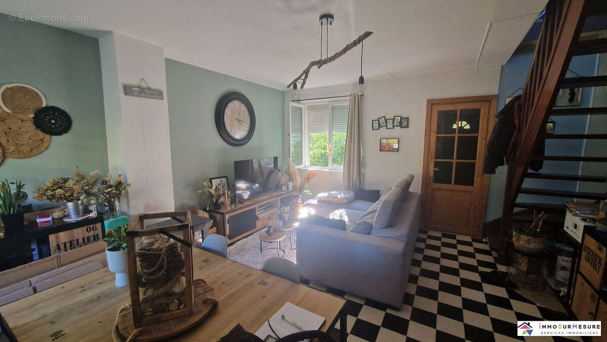 Maison à SAINT-POL-SUR-TERNOISE