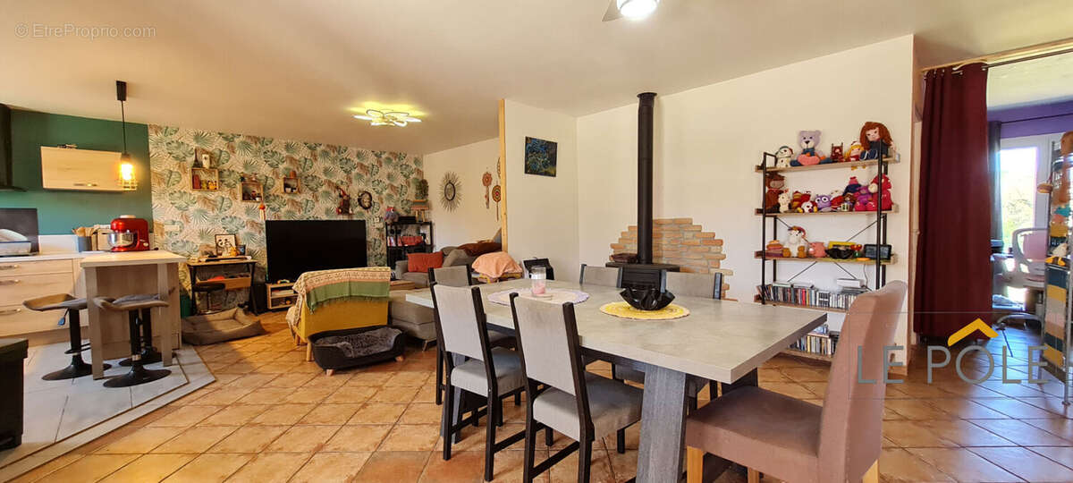 Maison à SAINT-MARCEL-D'ARDECHE