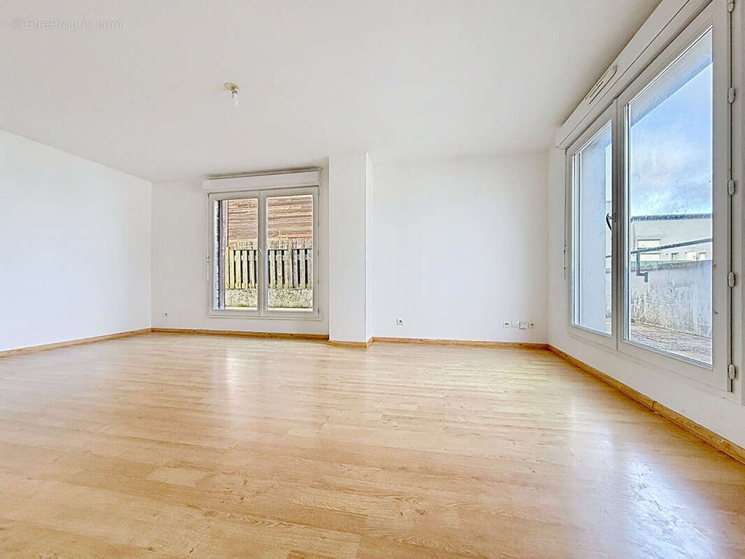 Appartement à LUCE