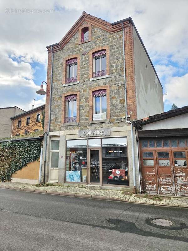 Photo 2 - Appartement à SAIL-SOUS-COUZAN