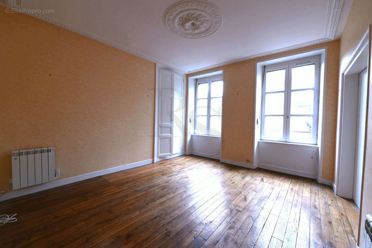Appartement à FLERS