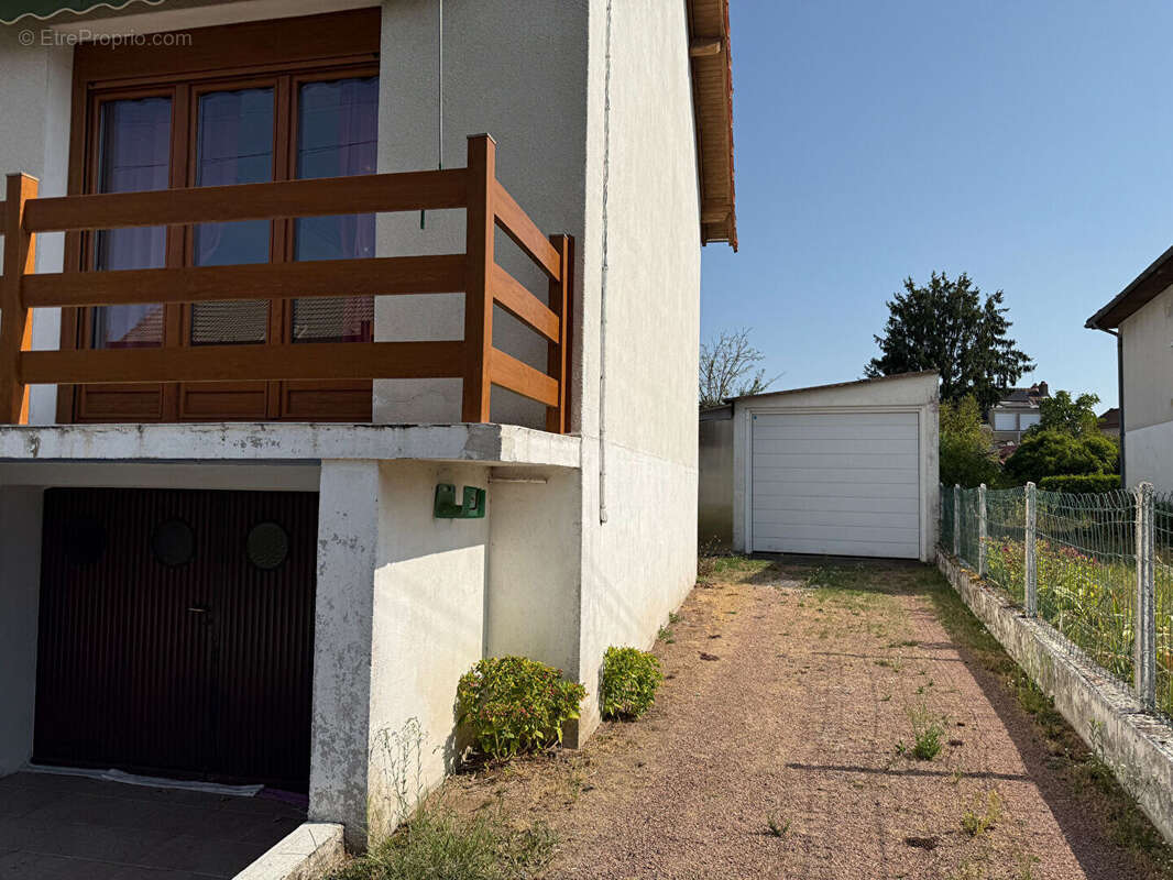 Maison familiale avec verger Quartier Baratte Courlis - photo 2