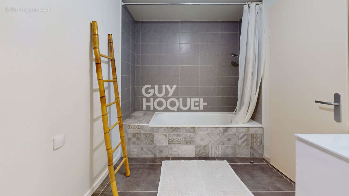 Appartement à URRUGNE