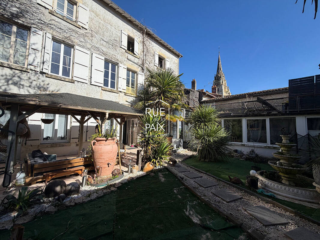 Maison à LA MOTHE-SAINT-HERAY