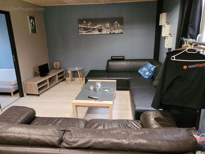 Terrain à ARGOEUVES