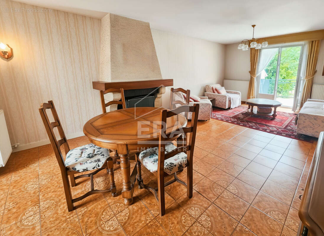 Maison Cesson 6 pièce(s) 94.30 m2 - photo 8