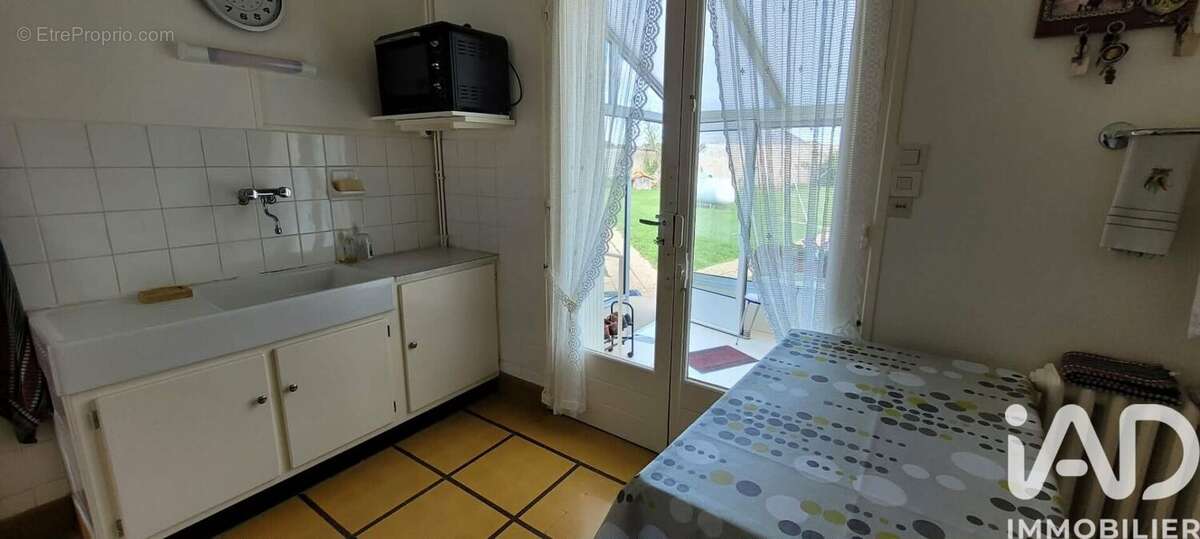 Photo 7 - Maison à NIEUIL-L'ESPOIR
