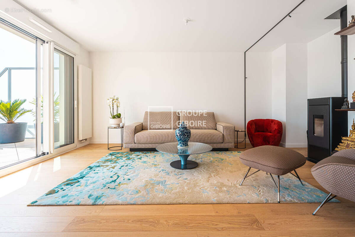 GROUPE GIBOIRE - Appartement d'exception à vendre - Lorient - Quartier du Péristyle - photo 4