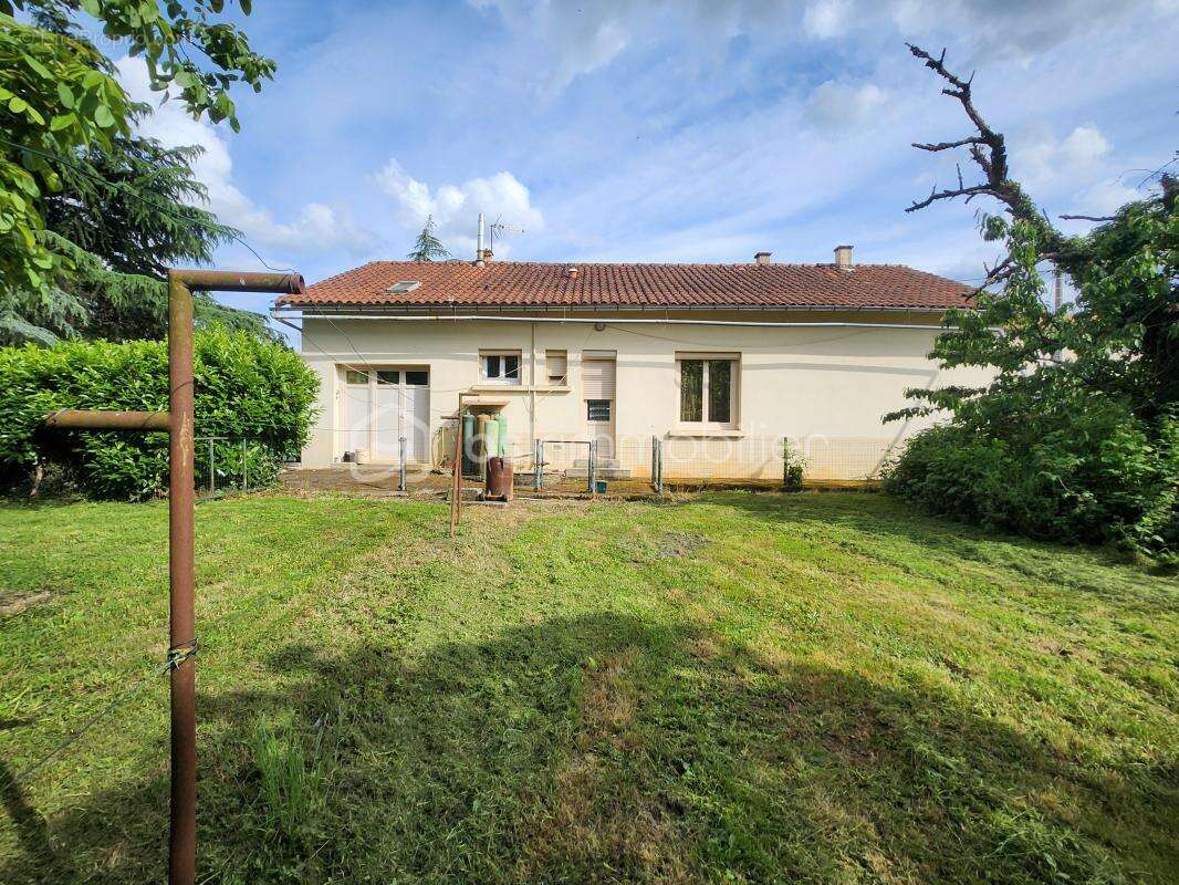 Maison à ROUILLE