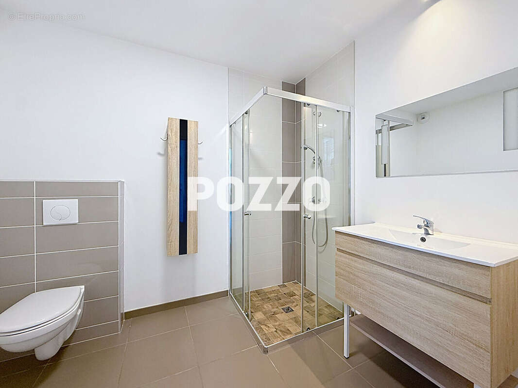 Maison à SAINT-PAIR-SUR-MER