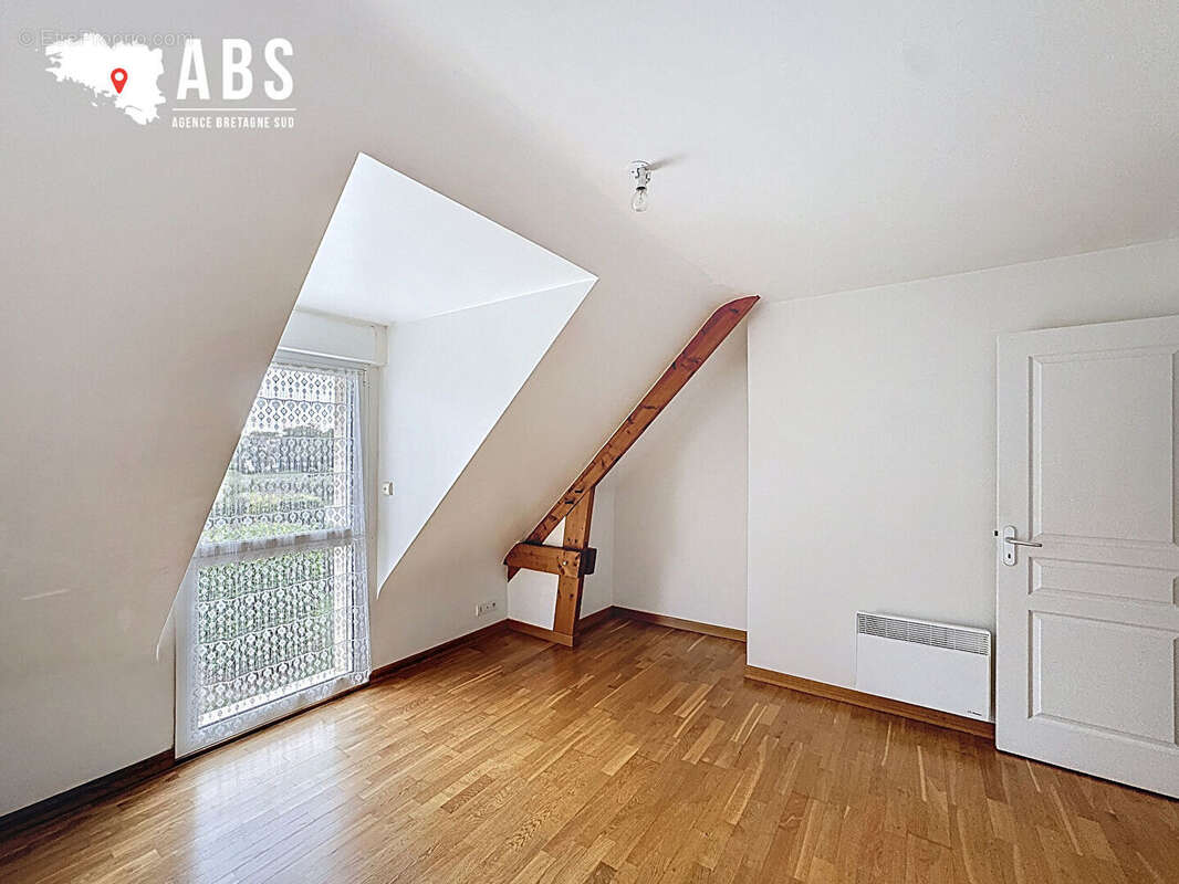 Maison 135 m² à Marzan  - photo 13