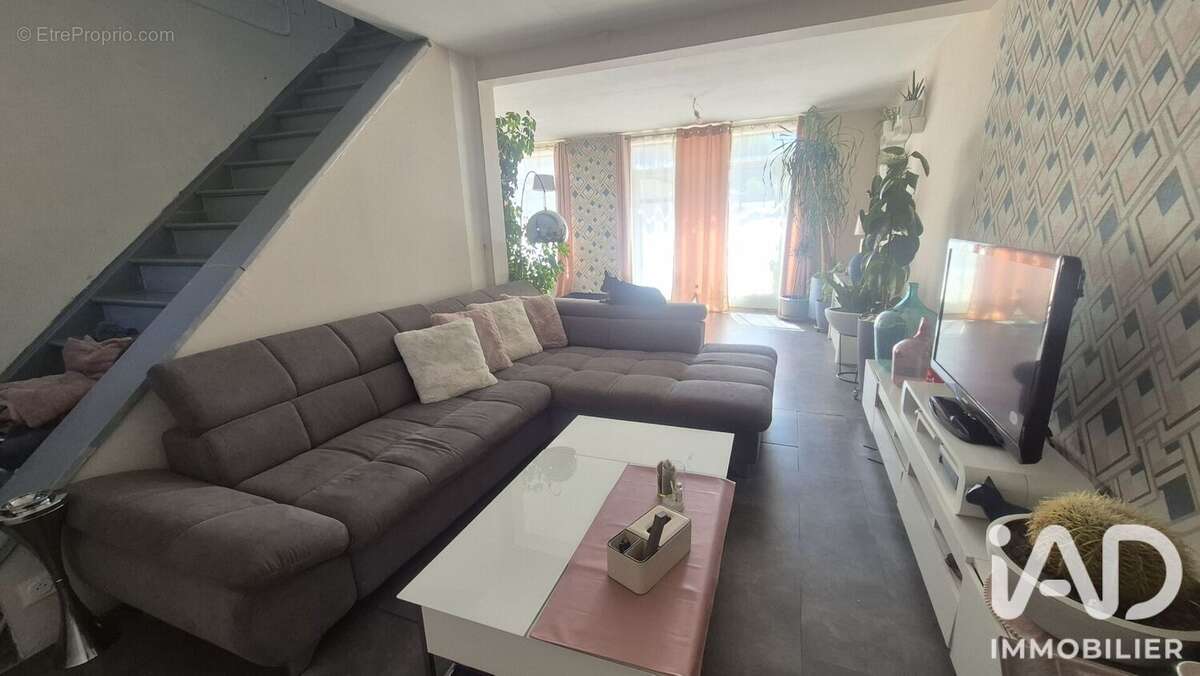 Photo 3 - Maison à SAUVIAT-SUR-VIGE