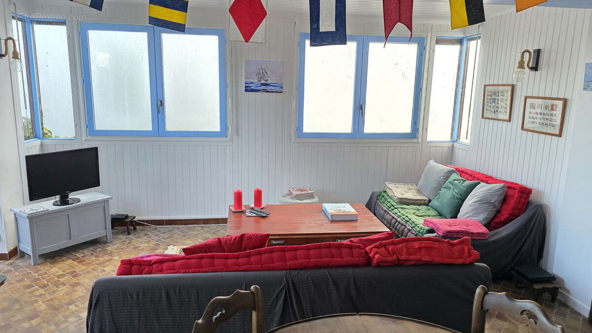 Maison à LA BREE-LES-BAINS