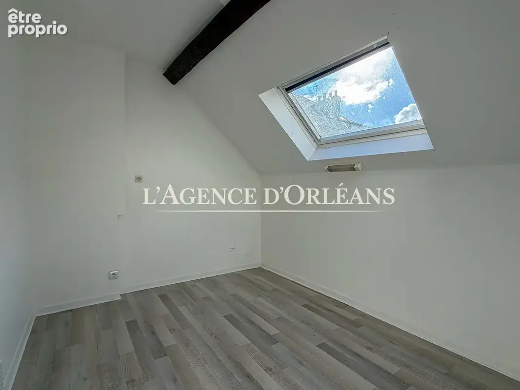 Orléans bannier t3 de caractère avec bureau, au dernier étage - photo 8