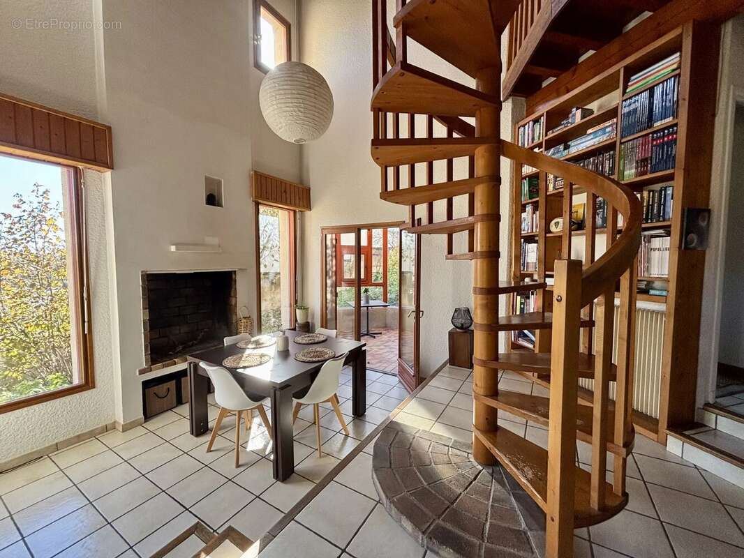 Maison à CLERMONT-FERRAND