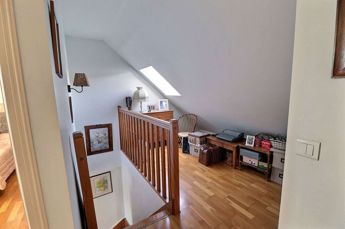 Appartement à MILLY-LA-FORET