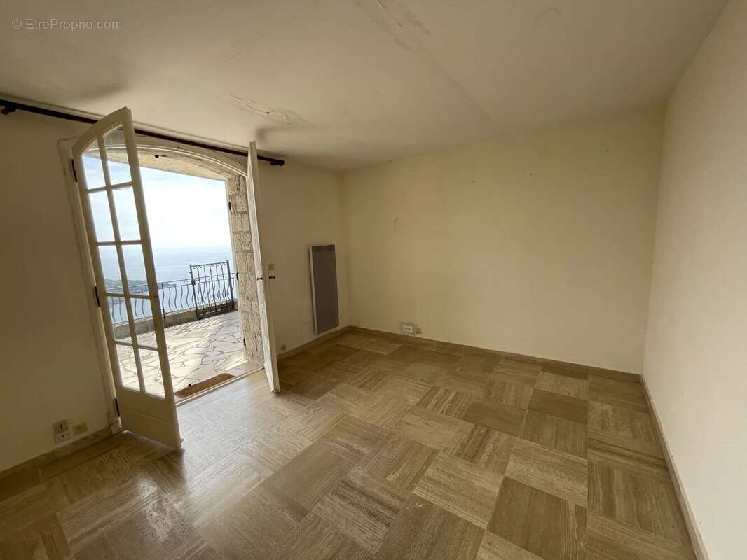 Maison à THEOULE-SUR-MER