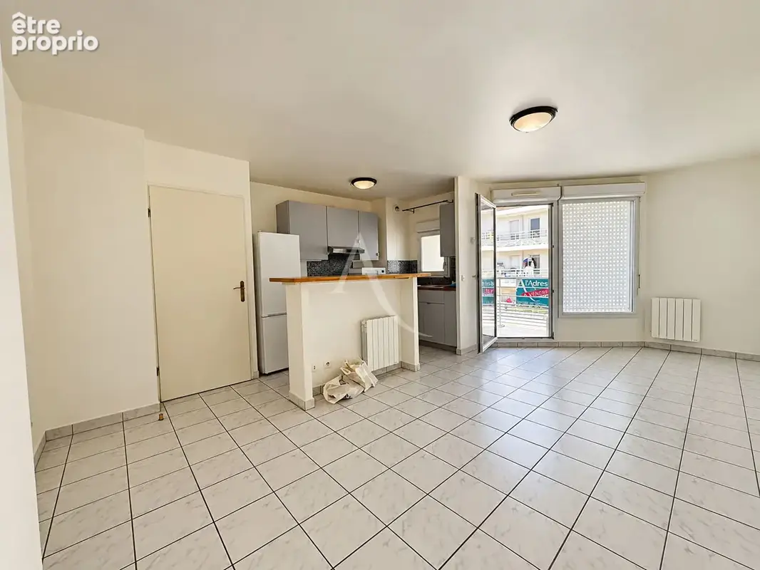 Appartement Cergy 2 pièce(s) 42.70 m2 - photo 2