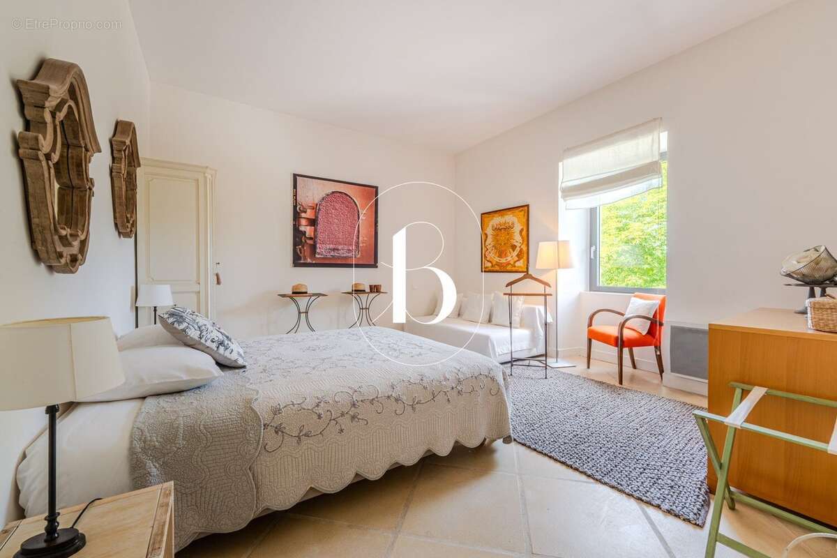 Maison 500 m² à Barjac  - photo 22
