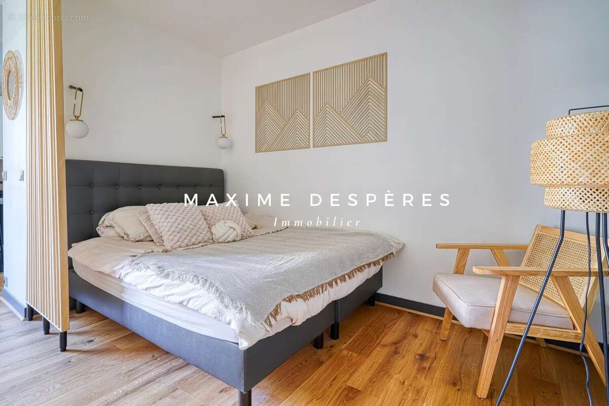 Appartement à NEUILLY-SUR-SEINE