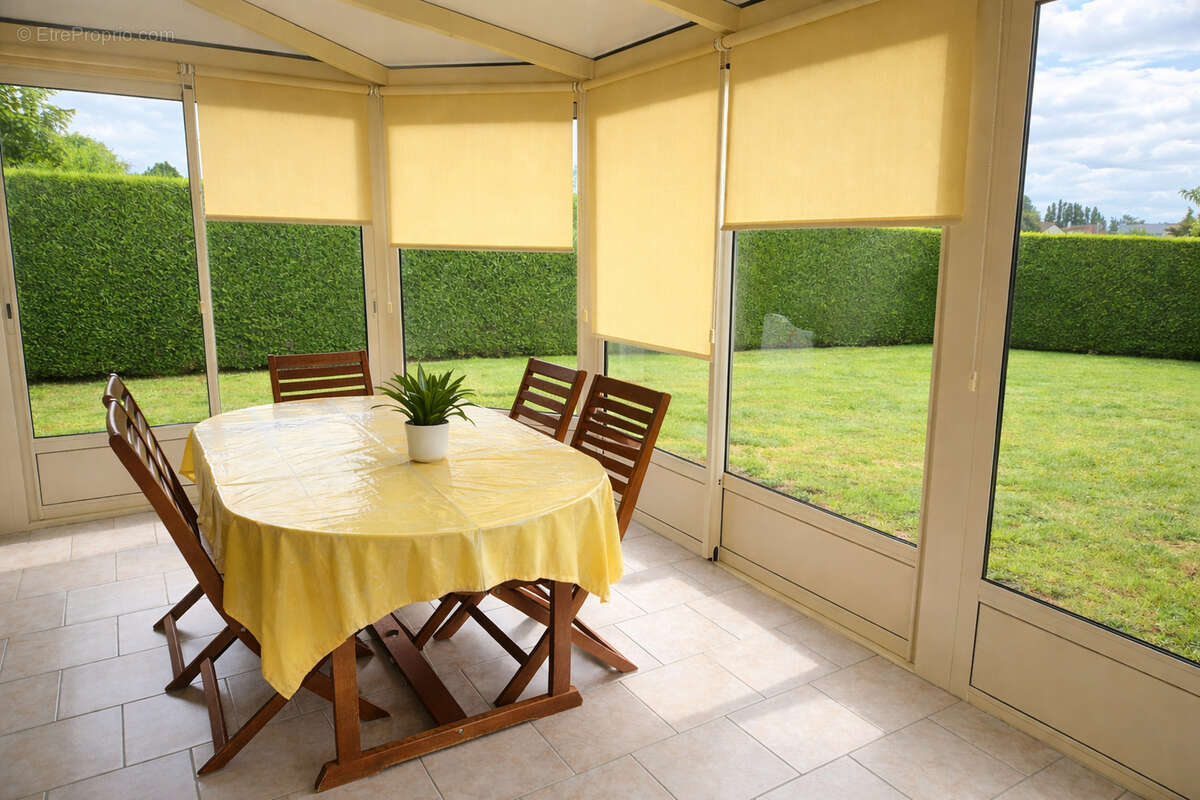 Maison à BOURG-ACHARD