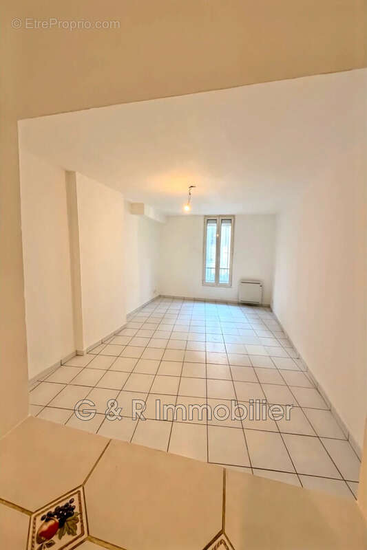 Appartement à AURIOL