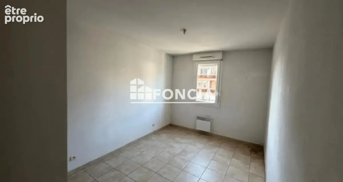 Toulon ouest residence recente joli t3 terrasse parking - photo 5