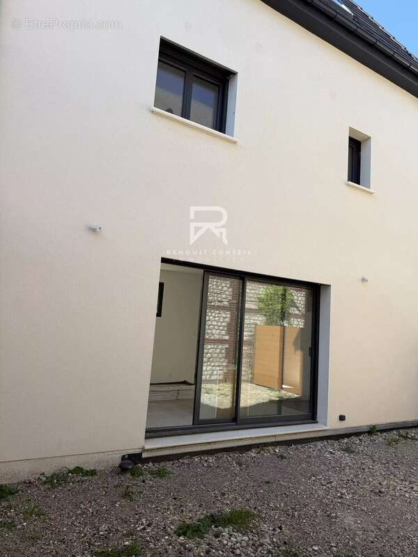 Maison à SOTTEVILLE-LES-ROUEN