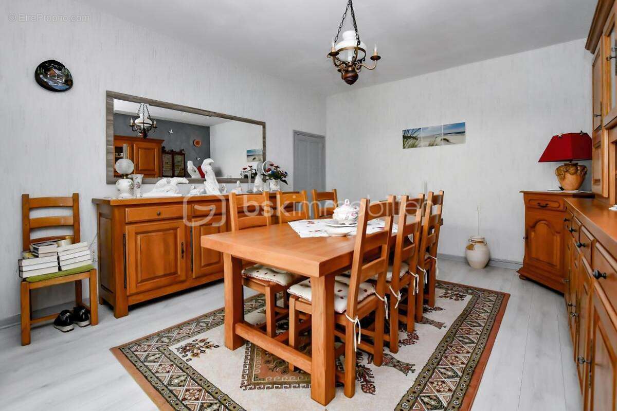 Maison de Maître - 7 pièces - 184m² - photo 9