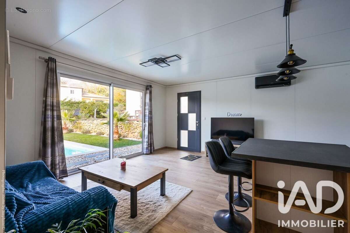 Maison 45 m² à Plan-D'aups-Sainte-Baume  - photo 4