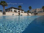 Appartement à ROQUEBRUNE-SUR-ARGENS