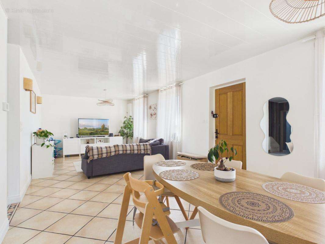Maison 96 m² à Marcelcave  - photo 2