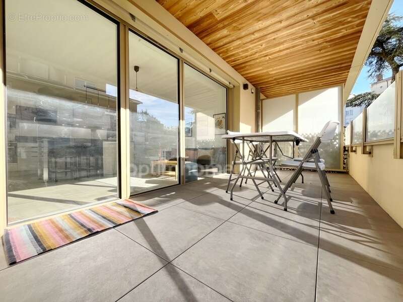 Appartement à LYON-3E