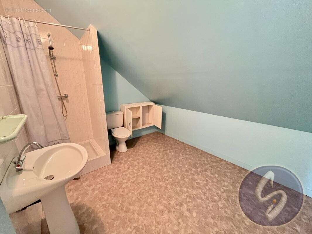 Maison à SAINT-MARCEL