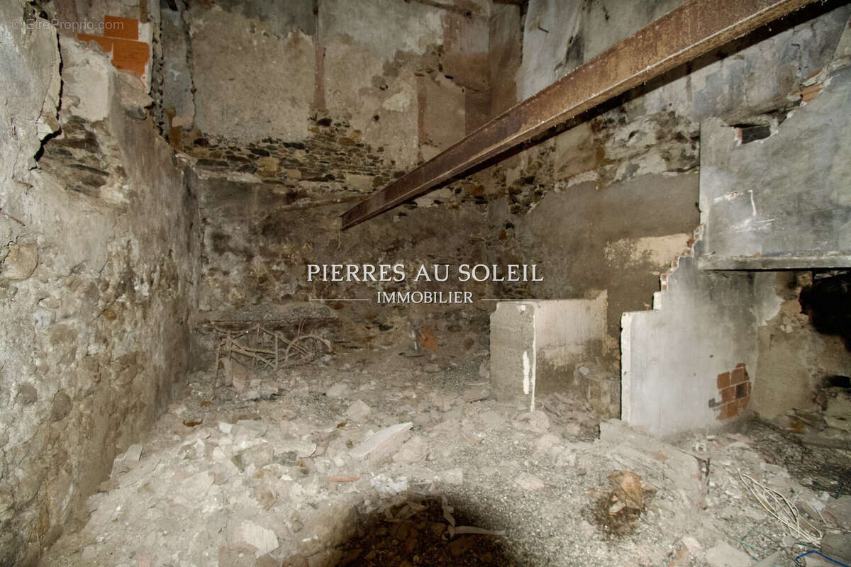 Maison à LE POUJOL-SUR-ORB