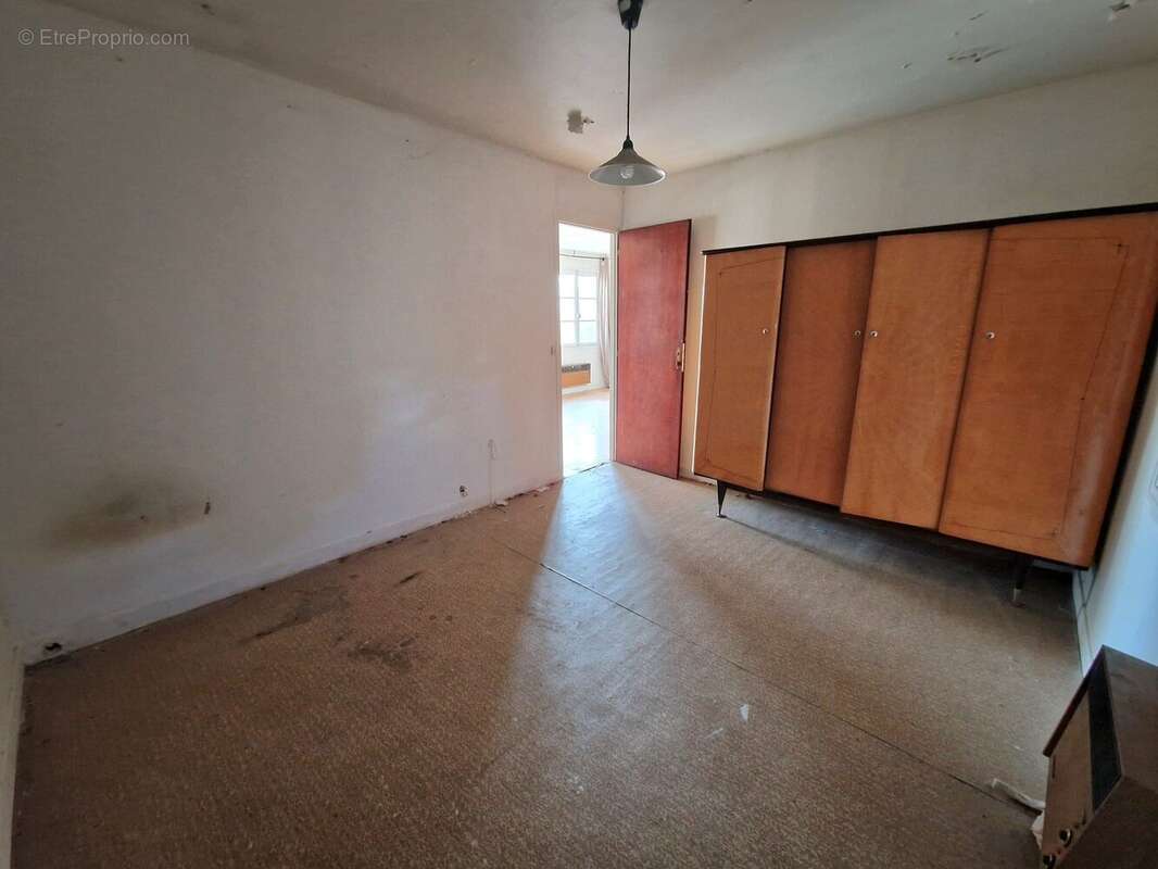 Maison à CORBEIL-ESSONNES