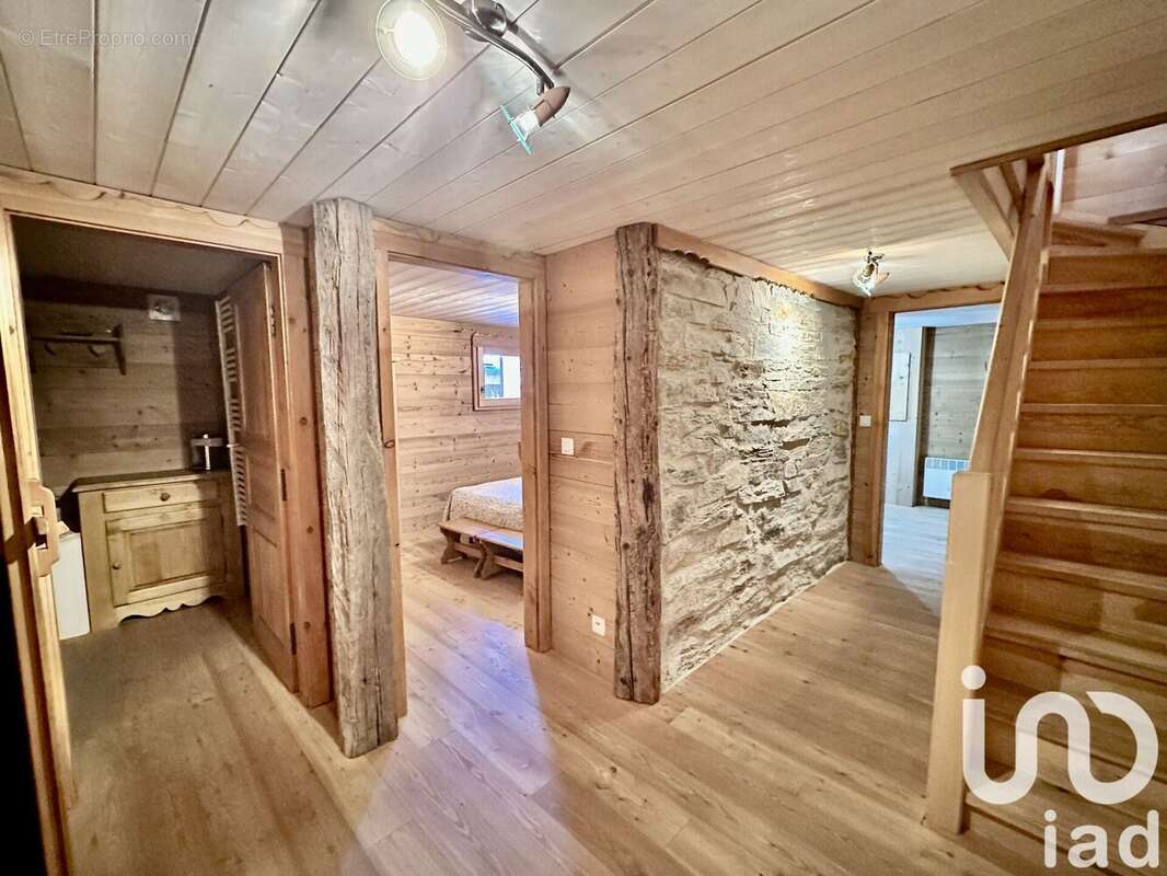 123 m² à Vars  - photo 8