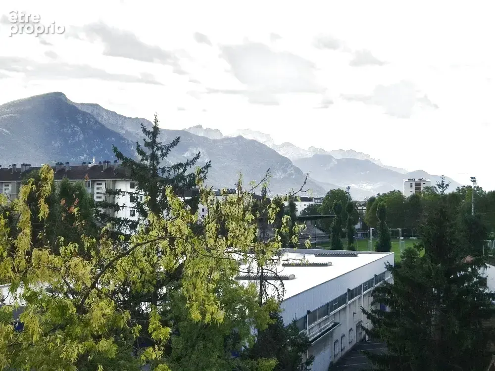 Exclusivité ! Appartement avec vue Montagnes de type 3, très récent, Terrasse et Garage ! - photo 2