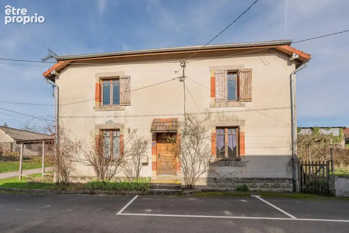 Maison à BRIQUENAY