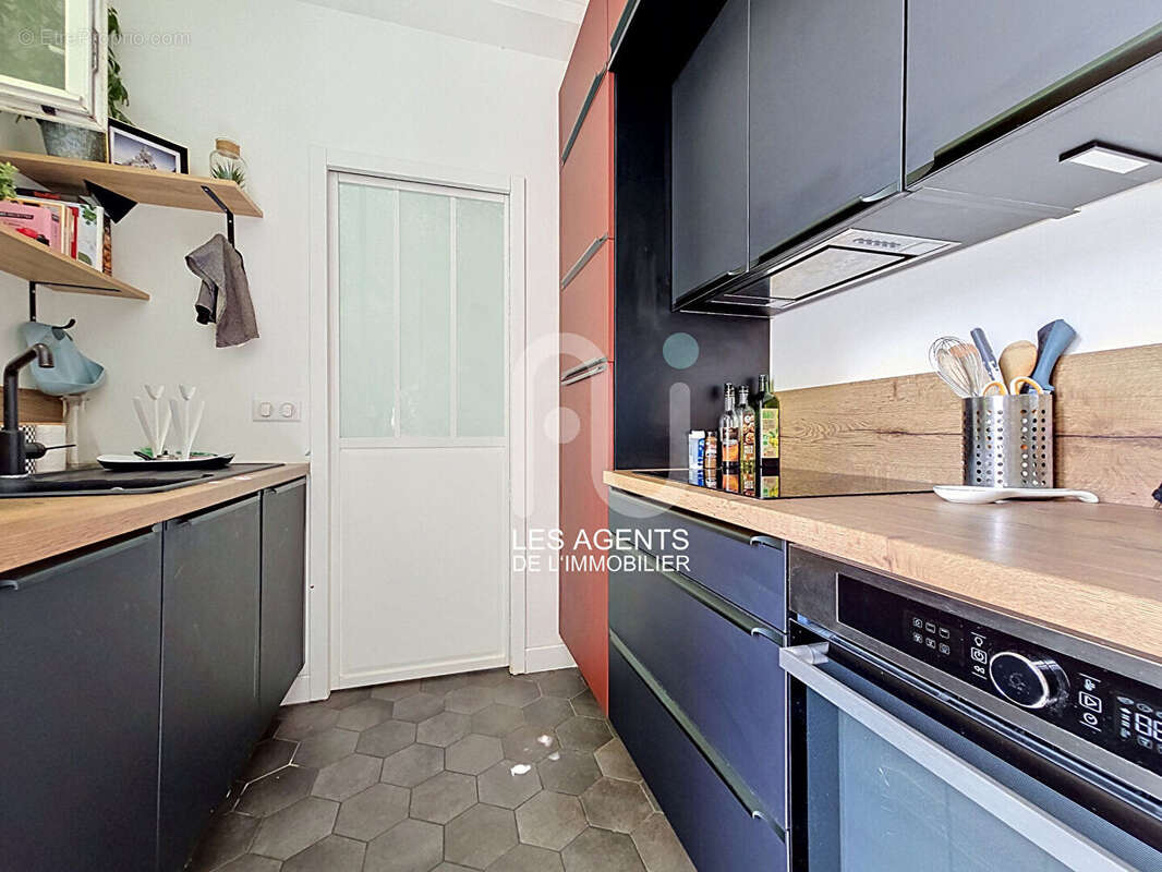 Appartement à ASNIERES-SUR-SEINE