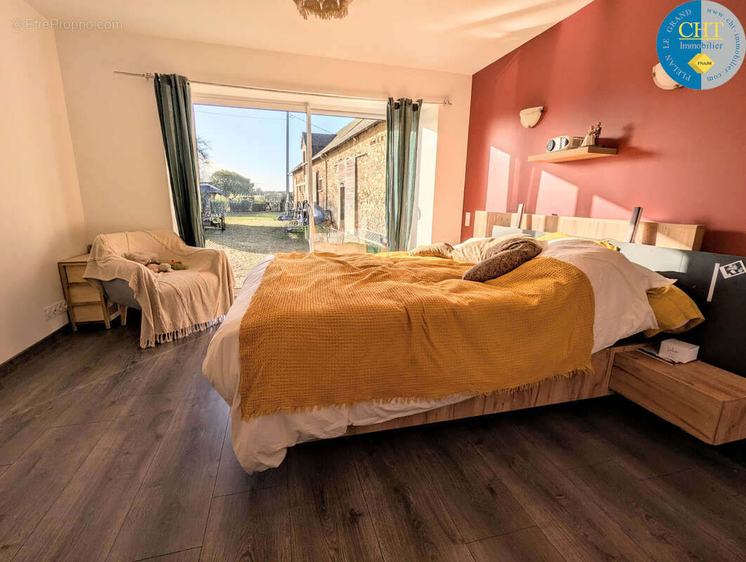 Maison à LES BRULAIS