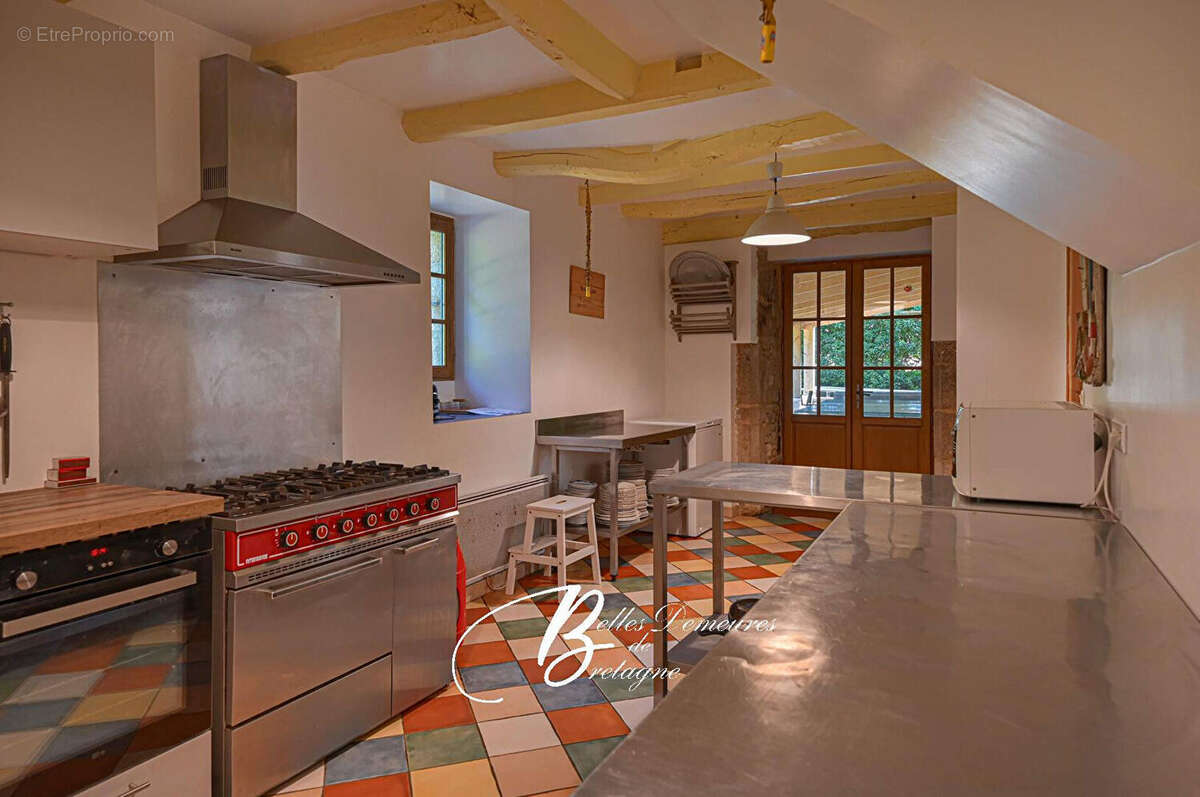 A vendre manoir et ses dépendances sur 1.7 hectare Côtes d'Armor - photo 8