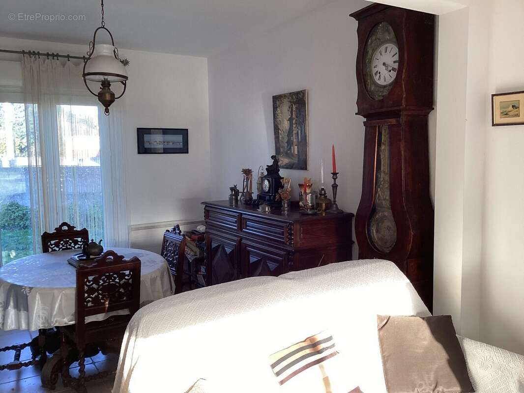 SALLE A MANGER MAISON RENOVEE - Maison à LE VERDON-SUR-MER